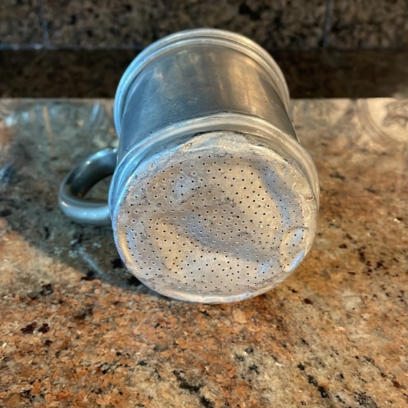 Antique tea/coffee strainer pot - Picture 3 of 10